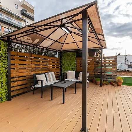 Urban Chic Terrace & View By Pikhost Tiran