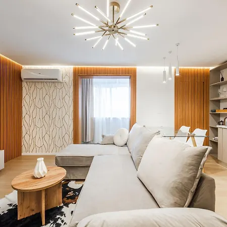 Daire Urban Chic Terrace & View By Pikhost *